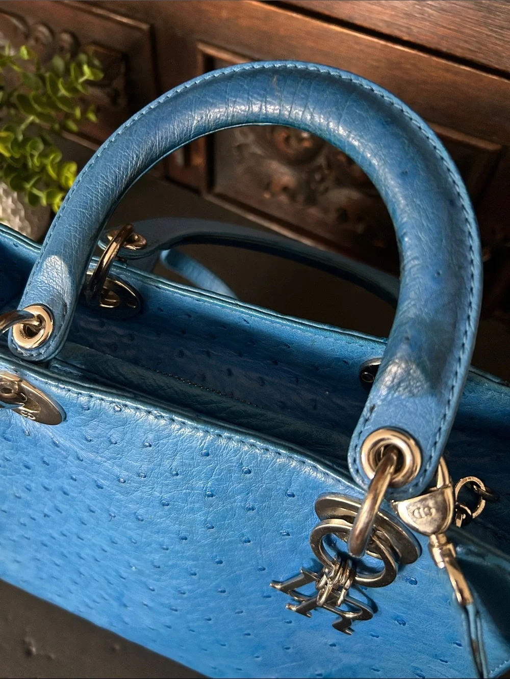 Beautiful Blue Ostrich-Textured Lady Tote with DR Charm